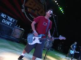 Blink‐182 roy wilkins auditorium, st. Blink 182 Shoreline Amphitheatre 1999 Rare 60fps Video Dailymotion
