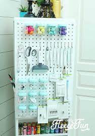 Even if the process of arts and crafts is messy, nothing feels like that amazing feeling when you walk into a clean, perfectly organized craft room. Cute Craft Room Decor Ideas Craft Space Makeover Fleece Fun