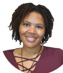 Lisa Raynor's Instagram, Twitter & Facebook