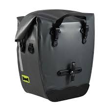Ip66 = staubdicht, geschützt gegen starkes strahlwasser und bei vorübergehender überflutung. Overboard Wasserdichte Fahrrad Tasche Velodry 25 L Wassersport Surf Sail