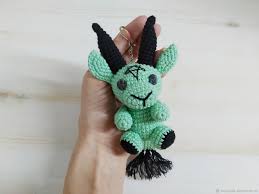 Maybe you would like to learn more about one of these? Knitted Baphomet Keychain Handmade Doll Horror Amigurumi Kupit Na Yarmarke Masterov Obqdecom Key Chain Novokuibyshevsk