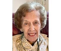 Regina Bethel's Instagram, Twitter & Facebook