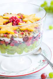 See more ideas about christmas fruit, christmas buffet, family monogram. Christmas Fruit Salad Gorgeous Easy With Make Ahead Tips