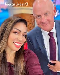 Do you think apartment complex managers were right to boot this Tennessee  woman from the pool, after deeming her bathing suit "revealing?"  >>http://www.wmcactionnews5.com/story/35746249/woman-kicked-out-of-pool-area-for-one-piece-swimsuit