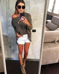 Zobacz najciekawsze publikacje na temat: New Ac Milan Signing Krzysztof Piatek S Girlfriend Paulina Procyk Is Fashion Loving Lawyer