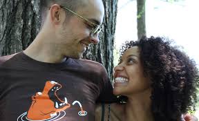 Dore ibintu bitanu kuryamana kw'abakundana mbere yo gushakana bitazigera  bikemura: Ntukibeshye!