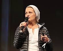 Die journalistin, die mittlerweile in berlin lebt, hat jahrelang mit ihrer ehefrau miriam meckel zusammengewohnt. Miriam Meckel Wikipedia