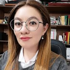 Abril Olivares's Instagram, Twitter & Facebook