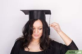 How To Wear Your Tassel For A High School Graduation 8 Steps