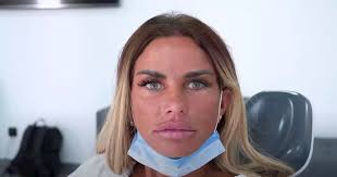 Call me way late but i just today learned about teeth veneers. Katie Price Katie Price Dribbles As She Unveils Bloody Teeth In Graphic Clip From Dentist