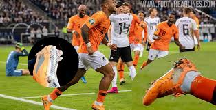 17529 4 13 iyu, 15:12. Adidas Nike Sl Fussballschuh Hybrid Memphis Depay Prasentiert Brandneue Unfassbar Leichte Under Armour Spotlight Sl Fussballschuhe Nur Fussball