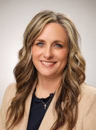 Taryn Bernard's Instagram, Twitter & Facebook