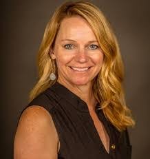 Melissa Thiry's Instagram, Twitter & Facebook