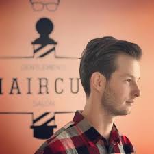 Gentlemen's salon_Rk