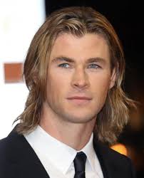 Growing my hair out to look like jason lewis and Chris Hemsworth hair :  r/Hair