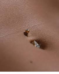 It may also depend on the type of nose piercing. 17 Things I Wish I D Known Before I Got My Nose Pierced Tatring