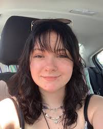 Katrina Tobin's Instagram, Twitter & Facebook