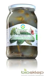Ogórki (zwykłe ogórki gruntowe, najlepiej niezbyt duże), czosnek, koper, sól (najlepsza będzie kamienna, gruboziarnista), świeży chrzan. Ogorki Kiszone Bio 700 G 400 G Bio Food Biosklep Com Pl