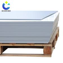 Our poly sheeting rolls are all centerfolded on the roll. China Plastik Transparent Sheets Lined Cnc Cut Ps Making Perforated Plastic Roll To Evoh Plastic Hospital Bed Plastic Pp Sheet China Customized Size Polypropylene Sheet Polyethylene Sheet