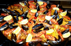 Recette Paella Au Feu De Bois Proposee Par 750 Grammes Paella Recette Paella Recette