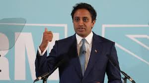 Reform UK's home affairs spokesman Zia Yusuf has been mocked after  demanding prison terms for bosses who employ illegal workers, unaware that  exact law has existed for years. ‼️ Mr Yusuf announced