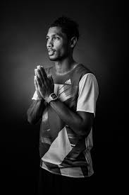 Jun 15, 2021 · wayde van niekerk will make his first bid to qualify for the tokyo olympics this season when he competes in the 400m in madrid on saturday night‚ his agent peet van zyl said. Tune Out The Negative To Achieve Greatness Wayde Van Niekerk