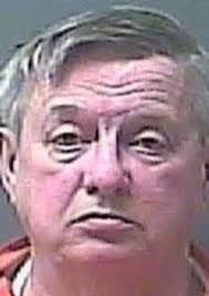 Case resumes against alleged gambling ring