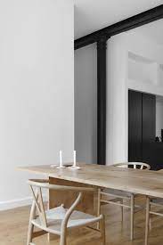 Blending Minimalism Coziness And Functionality Scandinavian Interior Design Is Our Favourite But J Bespoke Dining Table Minimalism Interior Oak Dining Table