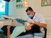 치과 의사 Răng Việt Hàn Dental