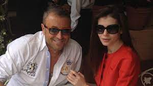 Viziteaza selectia multimedia a celor mai importante stiri despre catalin botezatu, realizate de ziare.com. CÄƒtÄƒlin Botezatu A Dat Nas In Nas Cu Monica Gabor In America Ce A Observat La Ea Cum S A Dat Jos Din MaÈ™inÄƒ Impact