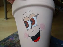 Pot en terre cuite ou pot en plastique ? Personnages En Pots De Terre Tuto Le Blog Orange De Sylvie