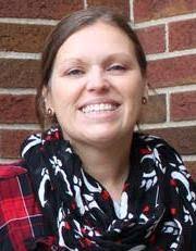 Amber Gee's Instagram, Twitter & Facebook