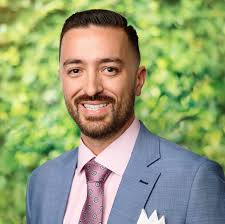 Jason Terhune's Instagram, Twitter & Facebook