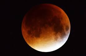 Urmatoarea eclipsa totala de luna vizibila din romania se va produce pe 15 iunie 2011. A Inceput EclipsÄƒ TotalÄƒ De LunÄƒ Europa Fm