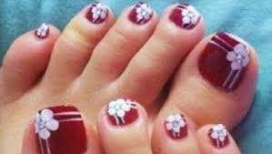 El crecimiento medio de las uñas de los pies es de 0.1 milímetro al día. Elegant Unas Decoradas Con Flores Unas Del Pie Decoradas Unas Manos Y Pies