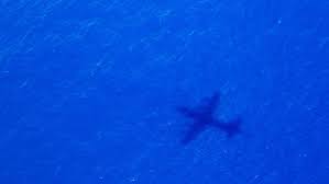 Das spezialschiff mv fugro equator war heute die boeing war vor zweieinhalb jahren verschwunden. Das Grosse Ratsel Mh370 Angehorige Auch Nach Funf Jahren Verzweifelt Panorama Stuttgarter Nachrichten
