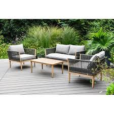 We provide beautiful, high quality garden furniture suited to any size and style of space. Gahanna 4 Seater Rattan Sofa Set Sol 72 Outdoor Furniture Sofa Set Garden Sofa Set Maze Rattan