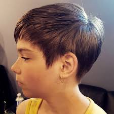 Scores of hairstyles for girls and boys with short hair. 50 Short Hairstyles And Haircuts For Girls Of All Ages