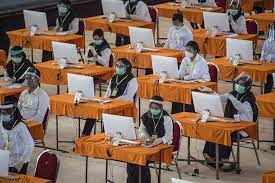 Ada lebih dari 1 juta formasi, pastikan kamu salah satunya. Kapan Pengumuman Pembukaan Pendaftaran Cpns 2021 Halaman All Kompas Com