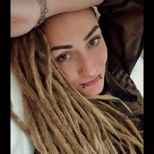 I love my 2 dogs but I don't bring them to restaurants or malls because I  don't want them to be stressed. I'm fine going to cafes which allows dogs  though.