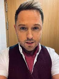 Mary Barman's Instagram, Twitter & Facebook