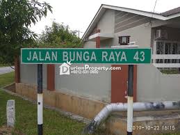 Taman bunga nusantara terlihat seperti taman bunga yang berada di eropa lho. Terrace House For Auction At Taman Bunga Raya Kuala Kangsar For Rm 240 000 By Atikah Durianproperty
