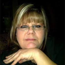 Wanda Tackett's Instagram, Twitter & Facebook