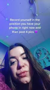 Megan Dingman's Instagram, Twitter & Facebook