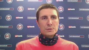 Homer Bailey To Make Twins Debut In Home Opener