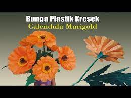 Diy Flower Plastic Bag Bunga Marigold Kuning Merekah Youtube Bunga Buatan Sendiri Bunga