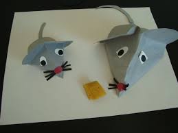 25 bladeren muis met kaas kleurplaat mandala kleurplaat voor kinderen. Muizen Vouwen Lenteknutsels Muizen Muis
