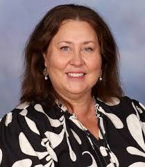 Lydia Staples's Instagram, Twitter & Facebook