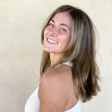 Amanda Gagne's Instagram, Twitter & Facebook