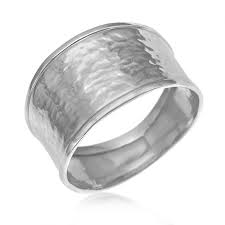 Anneau, ring ou bague femme large. Achat Bague En Argent Rhodie Martelee Taille De Doigt 54 2 39 G Le Manege A Bijoux